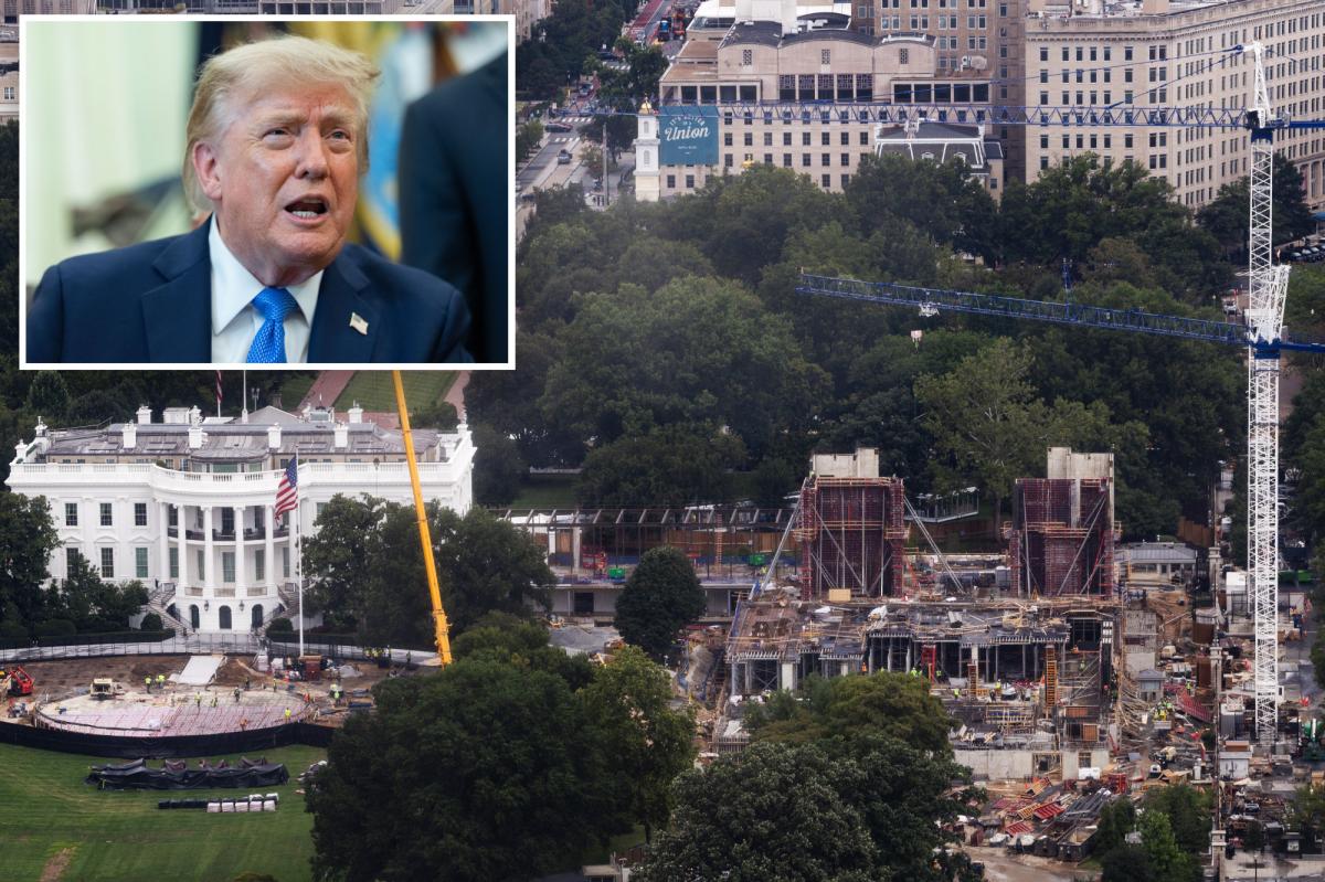 Trump's White House Ballroom Halted: The Unexpected Court Ruling